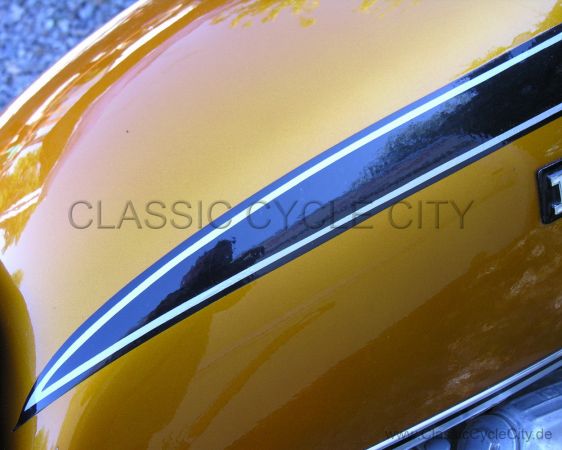 Lacksatz / Lack Candy Gold Custom LX + Tankdekor / Zierstreifen Schwarz / Silber