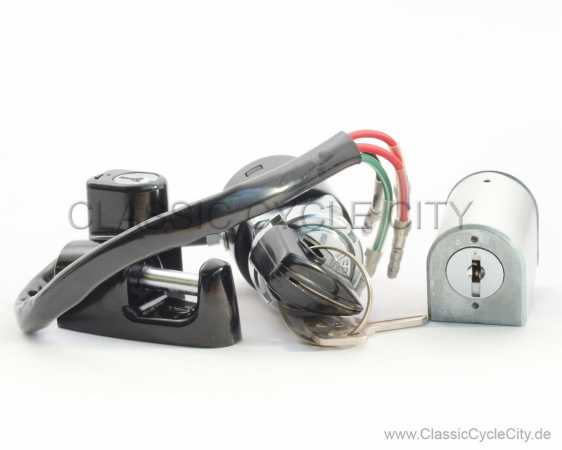 INGNITION SWITCH STEERING SEAT LOCK KEY SET #  35010-098-621
