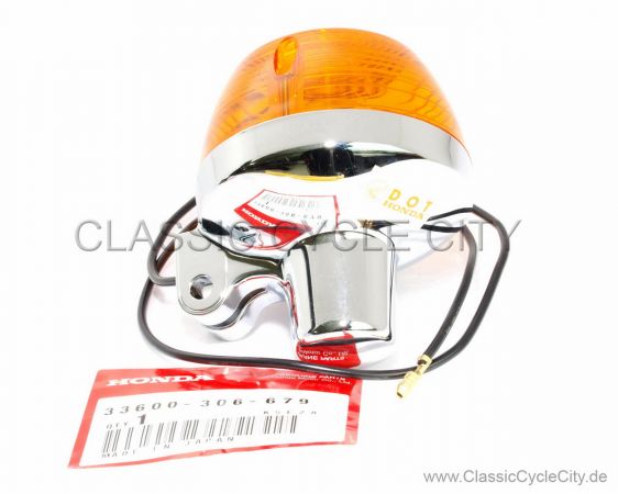 WINKER RIGTH REAR # 33600-306-679 (replaces 33600-300-000)