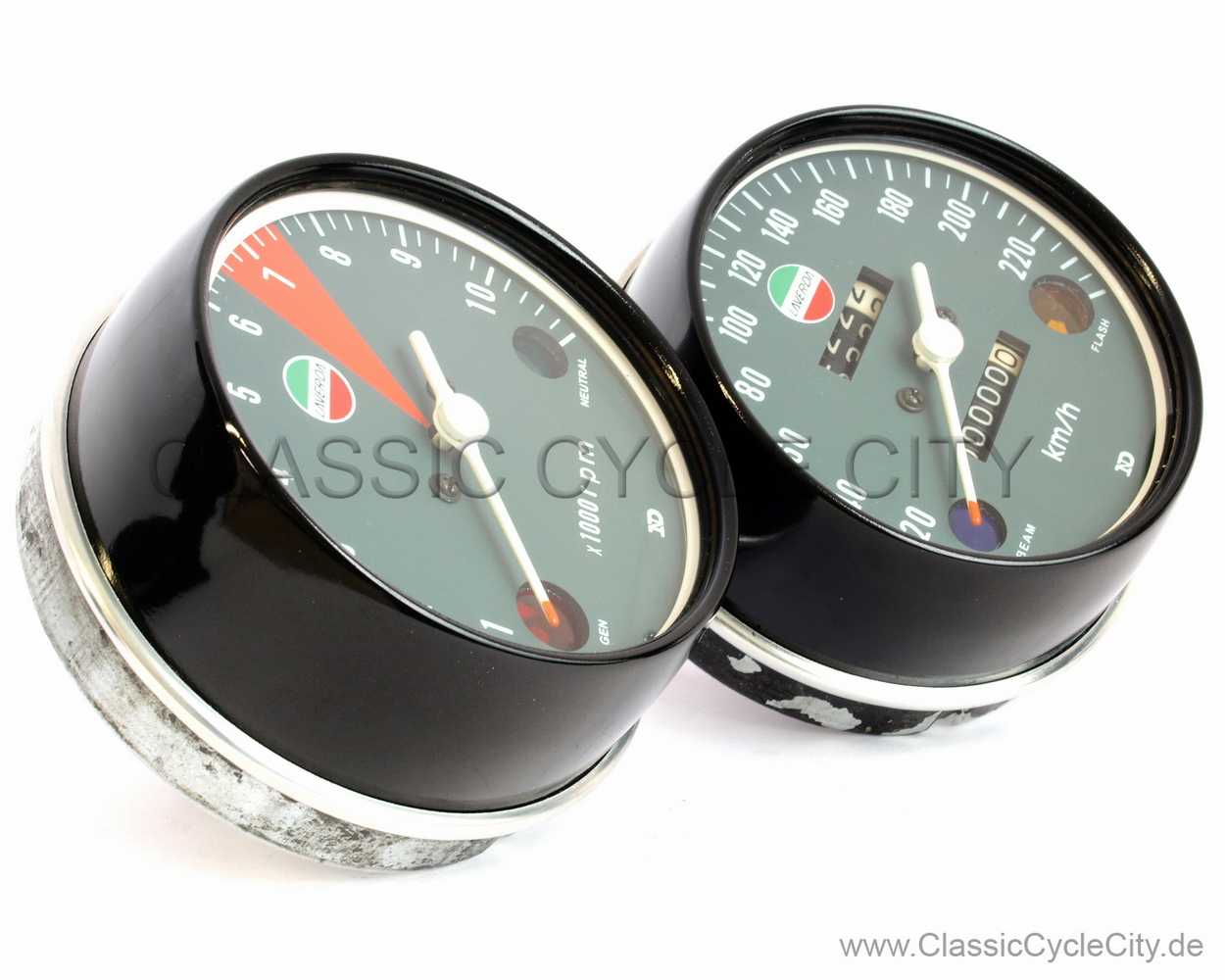 Gehäuse / Becher Set Tachometer und Drehzahlmesser + Bördelringe