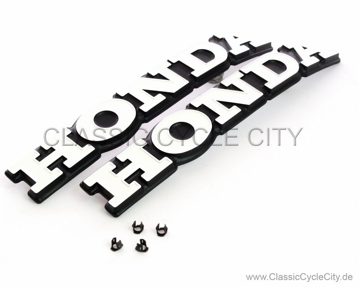 Embleme + Clips Set Tank L/R (EMBLEM KIT L/R TANK) # 00000-416-KIT